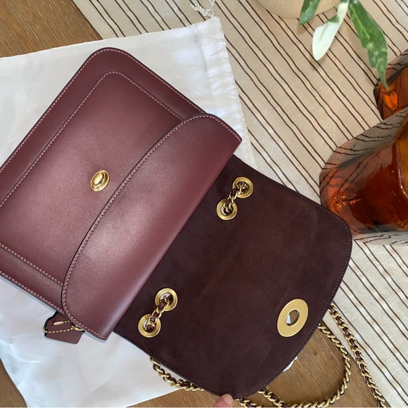 ✨Coach Madison Shoulder Bag ✨ - Picture 10 of 16